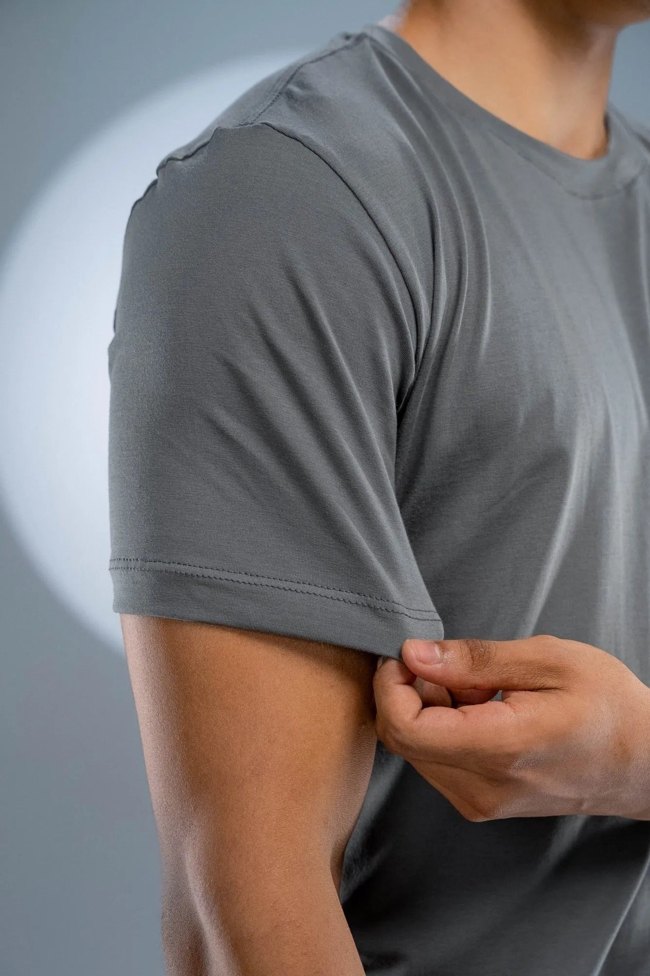 Camiseta Algodão Egípcio Cinza Chumbo