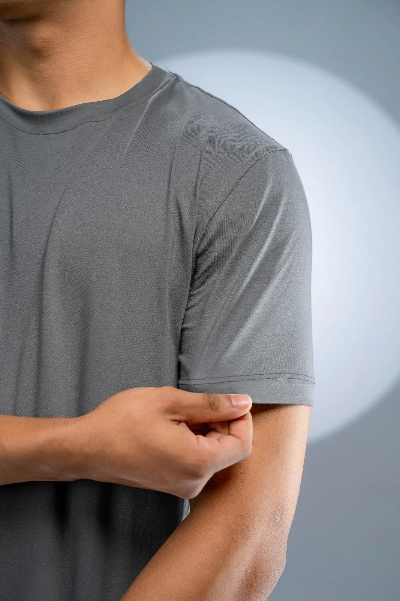 Camiseta Algodão Egípcio Cinza Chumbo